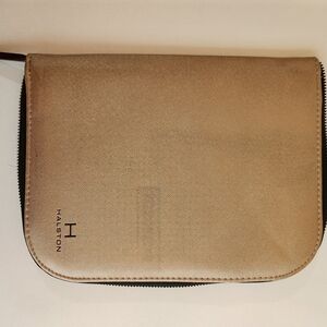 Halston jewelry organizer